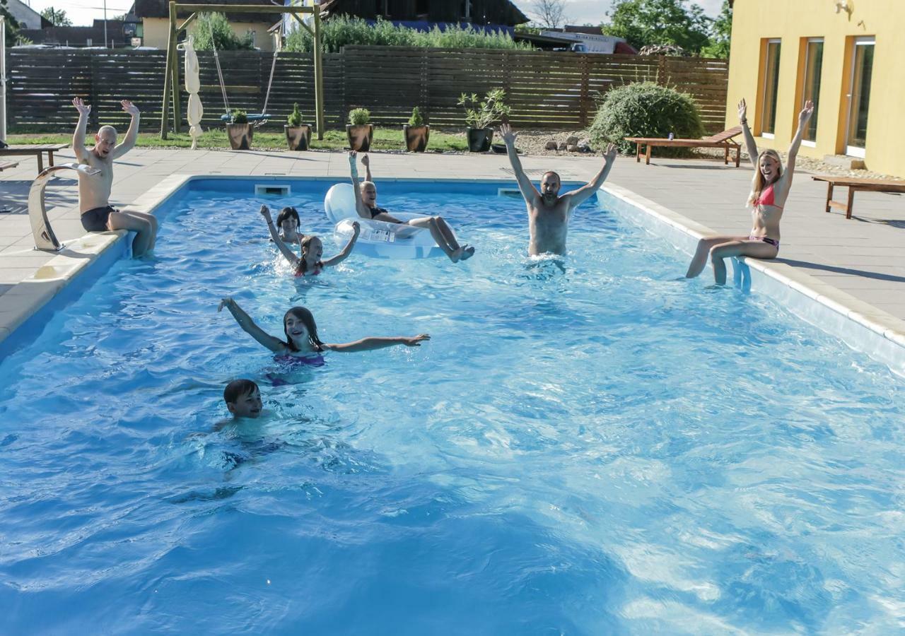 Vila Izabela Križevci pri Ljutomeru Zewnętrze zdjęcie